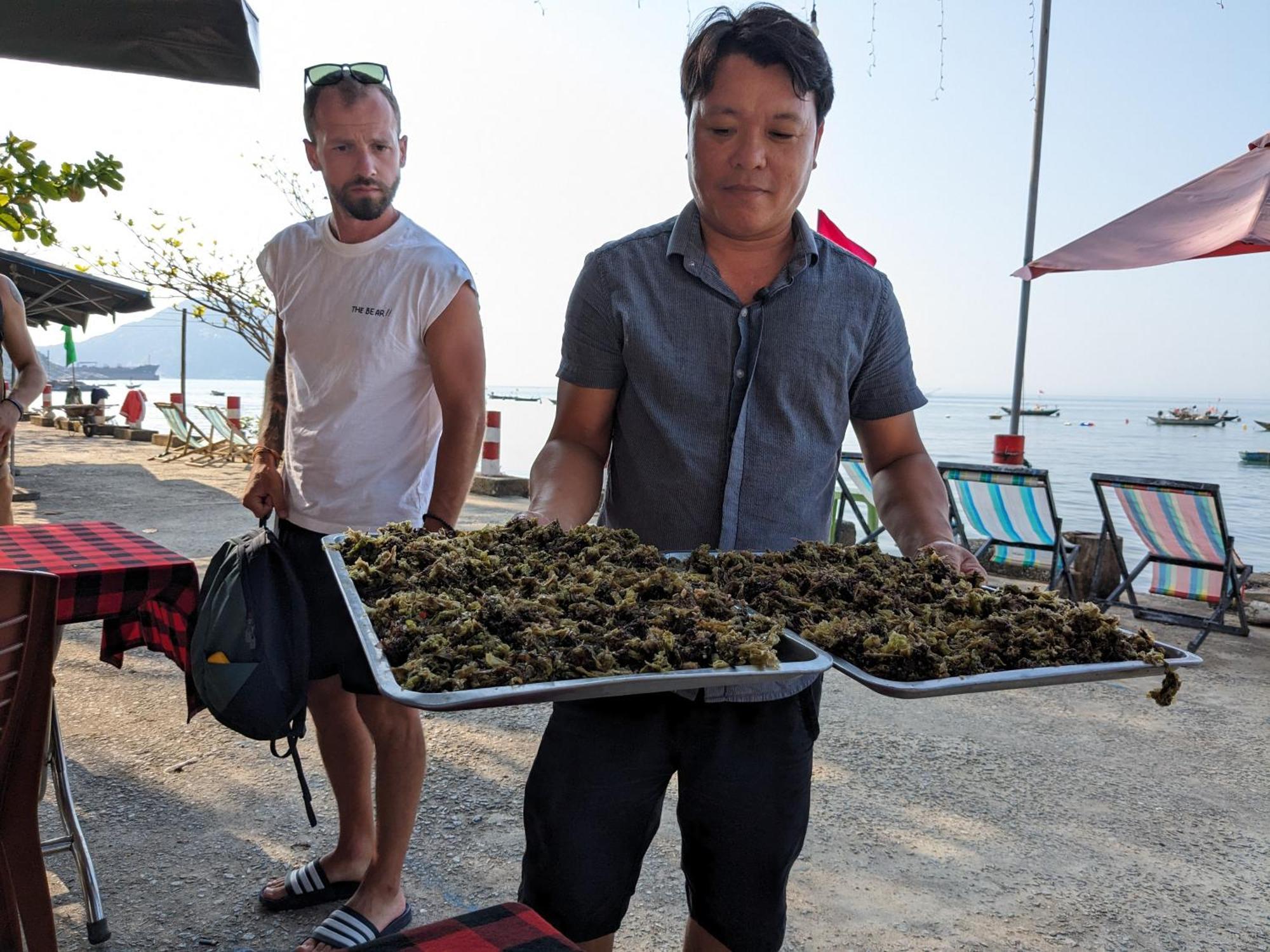 Ngo Khanh Homestay Tân Hiệ Exteriér fotografie