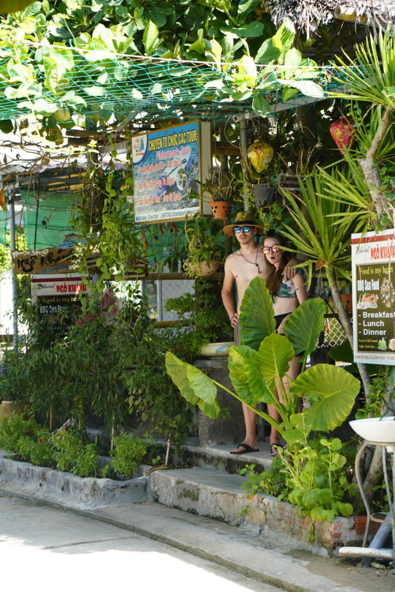 Ngo Khanh Homestay Tân Hiệ Exteriér fotografie