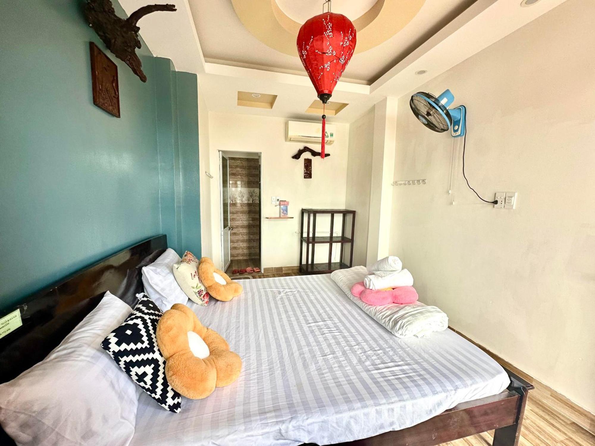 Ngo Khanh Homestay Tân Hiệ Exteriér fotografie