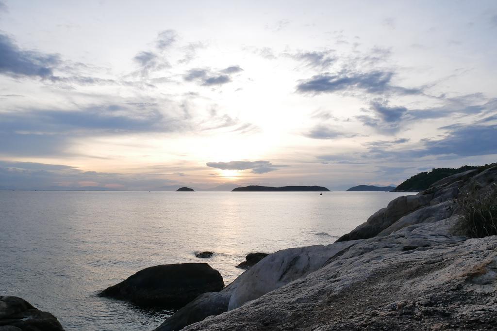 Ngo Khanh Homestay Tân Hiệ Exteriér fotografie