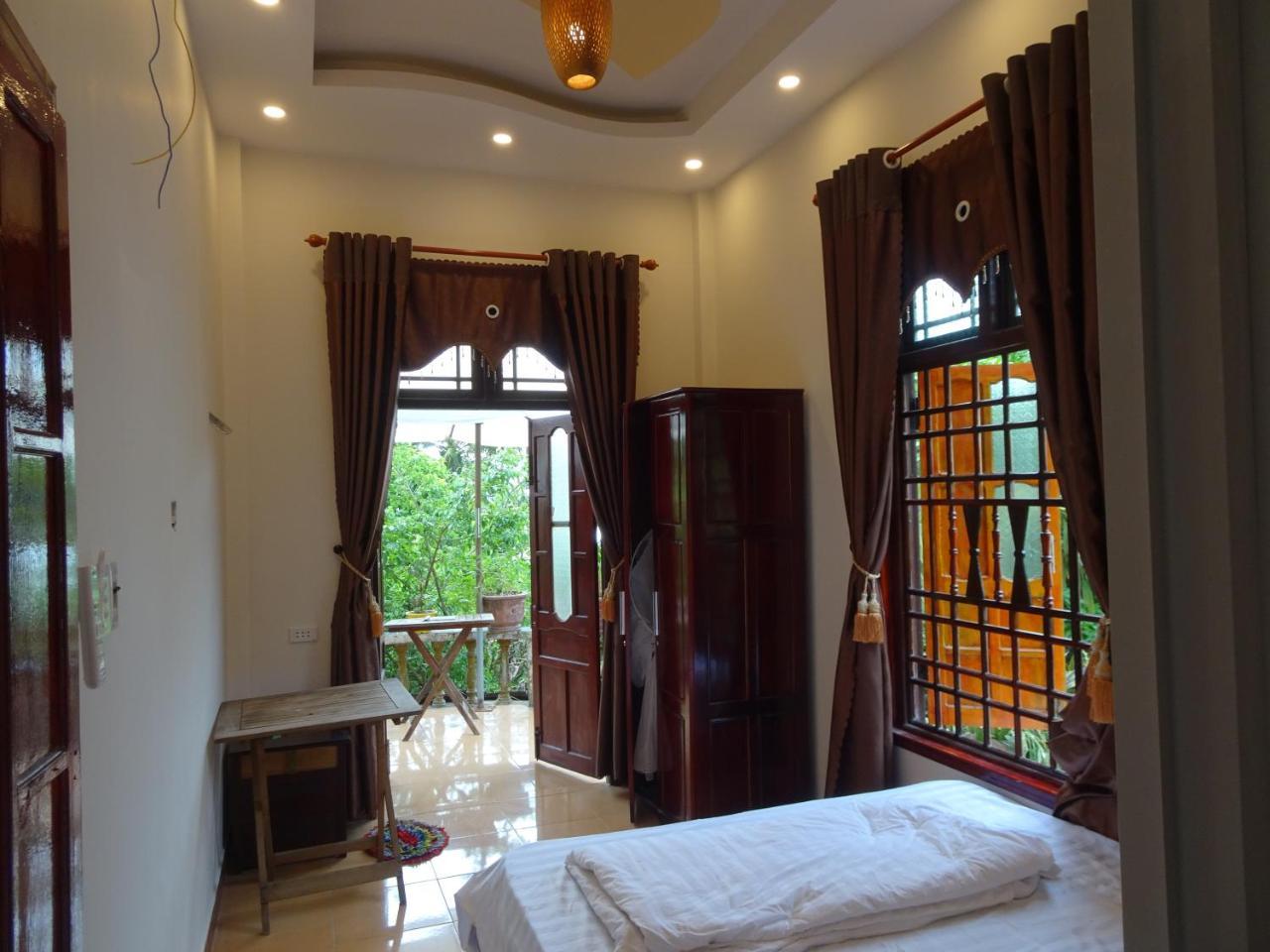 Ngo Khanh Homestay Tân Hiệ Exteriér fotografie