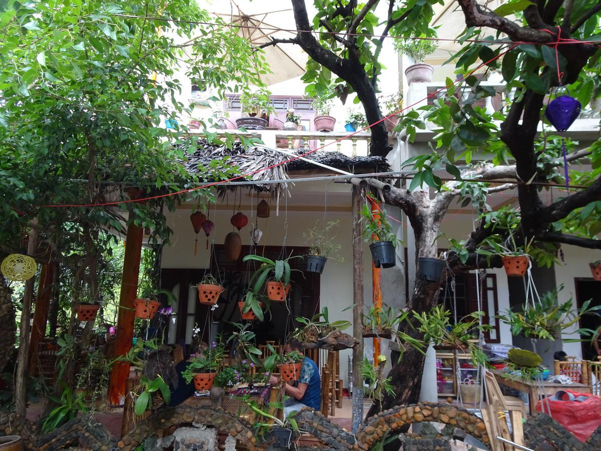 Ngo Khanh Homestay Tân Hiệ Exteriér fotografie